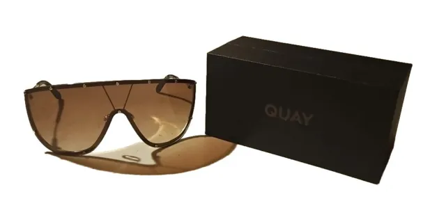 Quay On Set Women’s Sunglasses