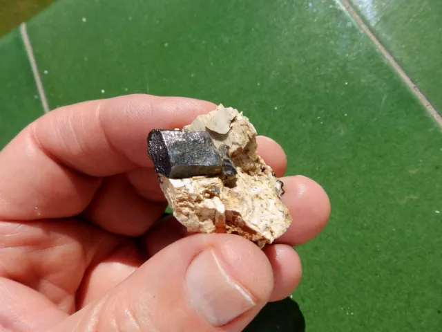 Minerales" Bonito Y Perfecto Granate Negro Matriz De Ortosa Marruecos- 10A17 "