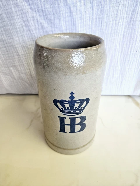 CHOPE À BIERE HB 0,5 l CERAMIQUE/GRES en FORME de BOTTE - W. GERMANY - XIXème EUR 6,00 - FR