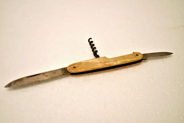 Vintage Corkscrew Pen Knife Multi-Function Pocket Double Blades Mother Of Pearl
