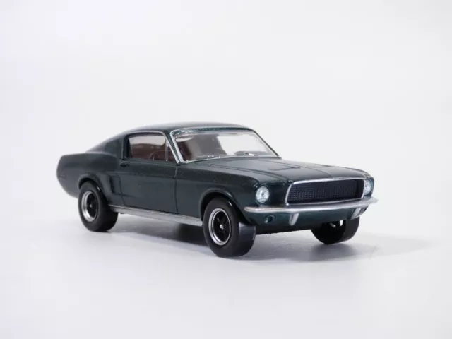 FORD MUSTANG Fastback vert Bullitt 1/43