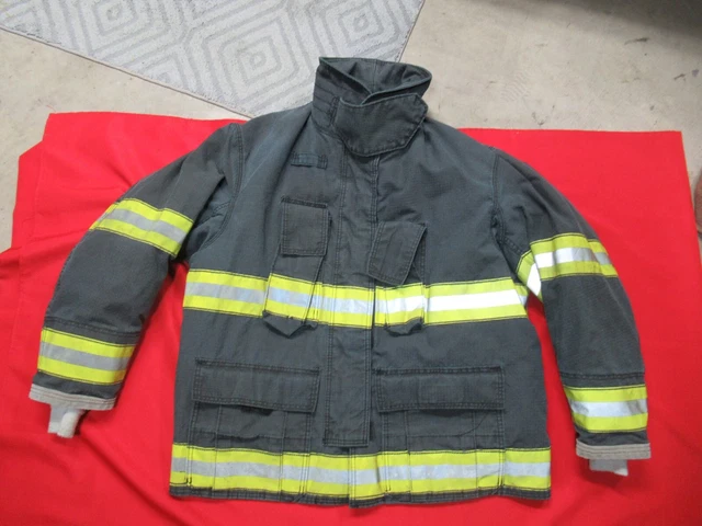 GLOBE GX-7 48 x 32 Firefighter Turnout Bunker COAT JACKET RESCUE