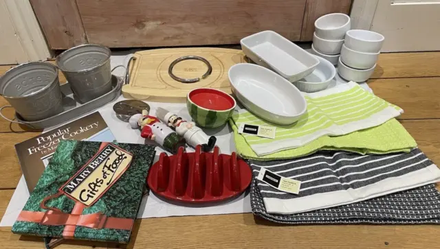 Job lot, House Clearance of mixed kitchen items 15+ (01/05)