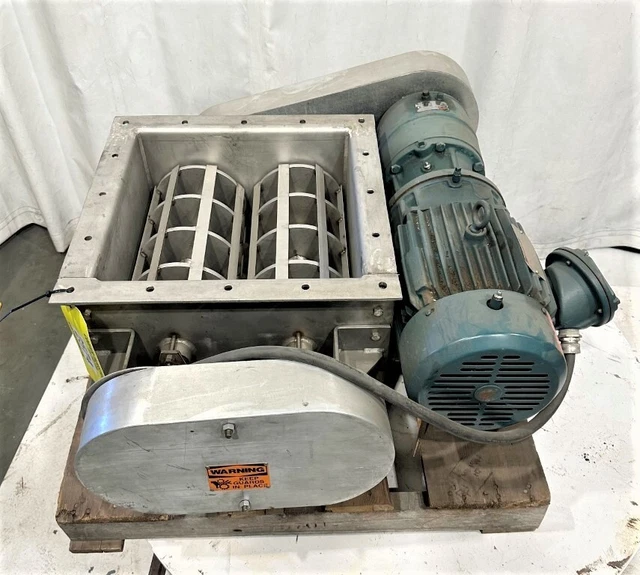 Item 2574:   16” X 16” X 5 Hp Wyssmont Double Rotocage Lump Breaker