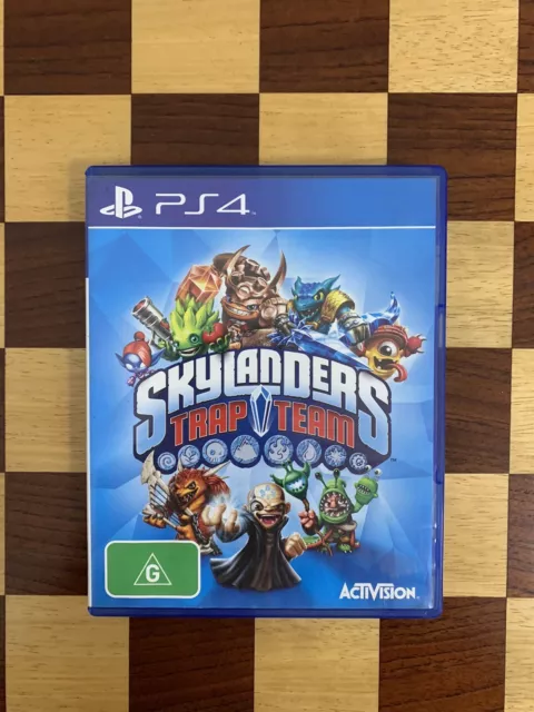  Skylanders Trap Team Dark Edition Starter Pack - PlayStation 4  : Video Games