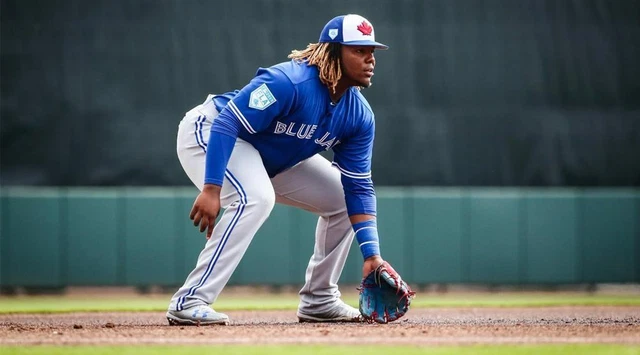 Vladimir Guerrero Jr Baseball Cards - RC's, Base Cards, Inserts, etc - You Pick! 2