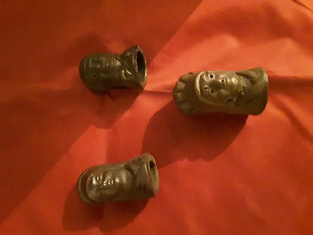 Lot de 3 bouchons de bouteille ancien, tête bonhomme