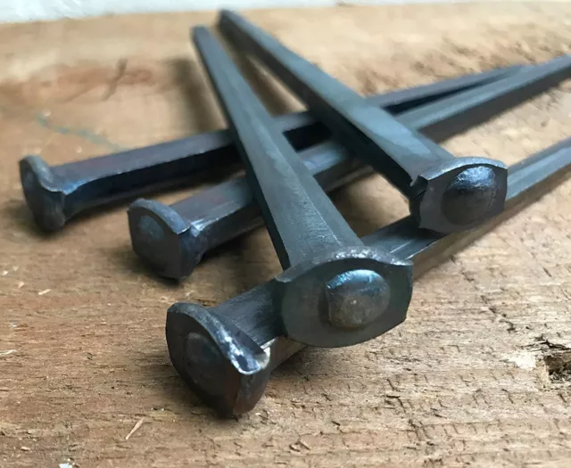 8"- STEEL SQUARE COMMON ROSE HEAD STANDARD-80d Nails
