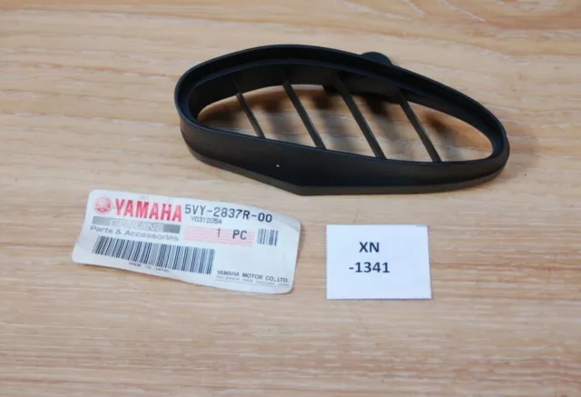 Yamaha YZFR1 R1 5VY-2837R-00-00 GRILL, AIR INTAKE 2 Genuine NEU NOS xn1341