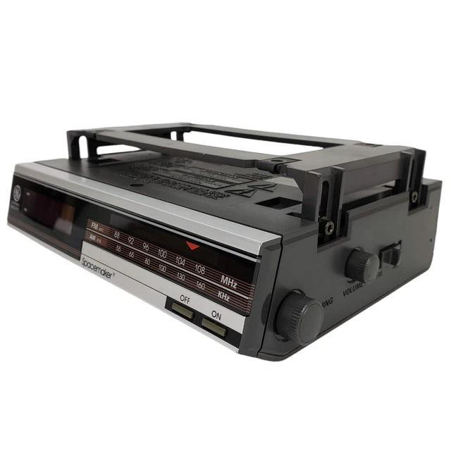 VINTAGE GENERAL ELECTRIC GE Spacemaker Model 74217A Under Counter