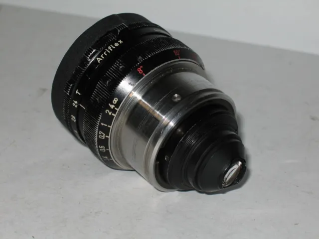 ARRIFLEX 16 ST - Carl Zeiss Distagon 1:2 /  f= 8mm