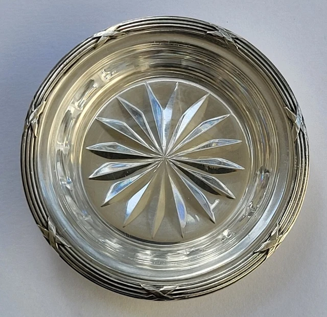 2 Dessous de plats en métal argenté, orfèvrerie Christofle
