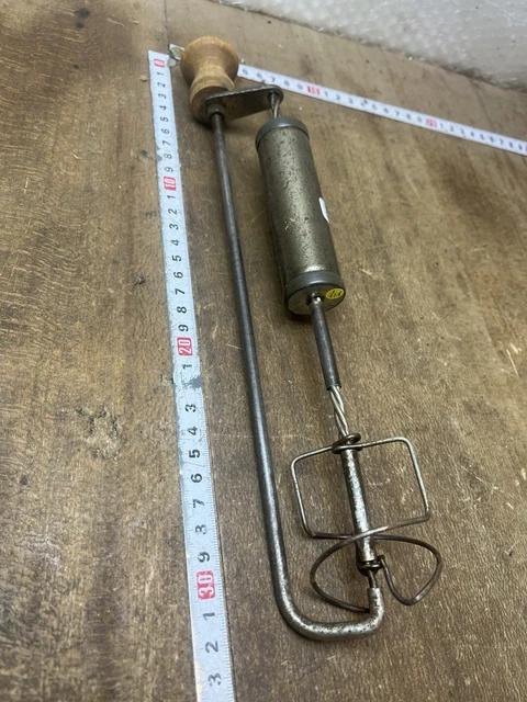 Ancien Batteur Manuel De Cuisine - Fouet Rotatif Vintage - Bois Et Métal