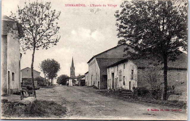 54 XERMAMENIL - l'entree du village -