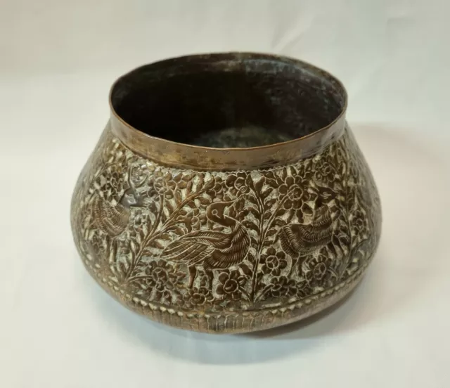 Antique 19th Century Indian brass bowl / jardiniere decorated with stylised deer