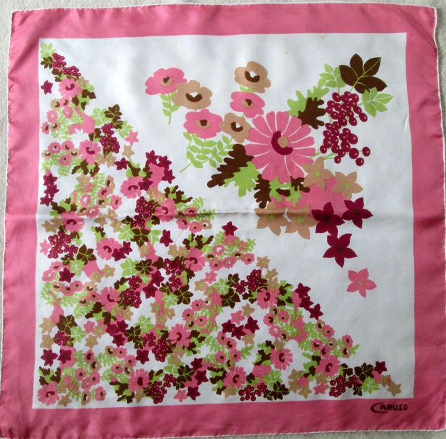 Foulard En Soie SHELL MADAME Vintage - Ivoire Clair 75x78 Cm - Occasion