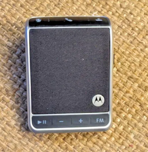 Motorola TZ700 Black Wireless Bluetooth Dual Microphone In-Car Speakerphone