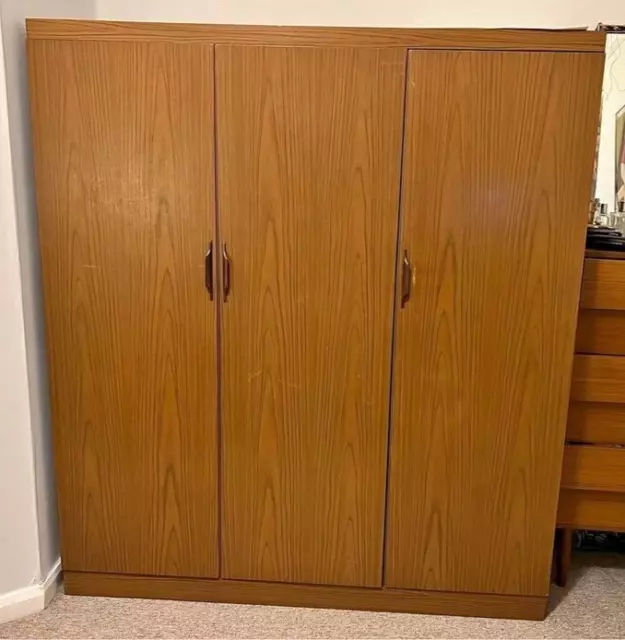 Vintage retro mid century teak veneer wooden triple wardrobe MCM EUROPA 60s 70s