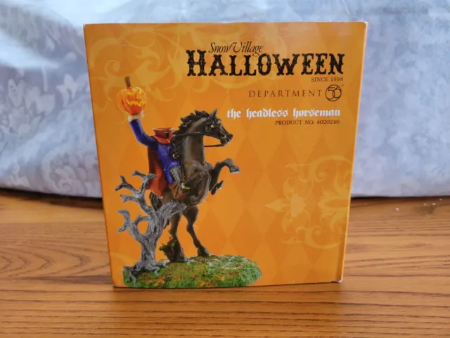 The Headless Horseman-Dept 56 Halloween Snow Village- used perfect condition