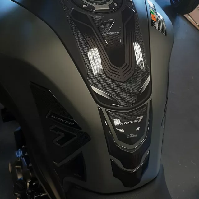 Autocollants Tankpad Moto 3D Résine compatible avec YAMAHA Tracer 7 2021