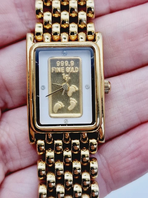 VINTAGE BROOKS Bentley Gold Plated Footprints in the Sand Gold