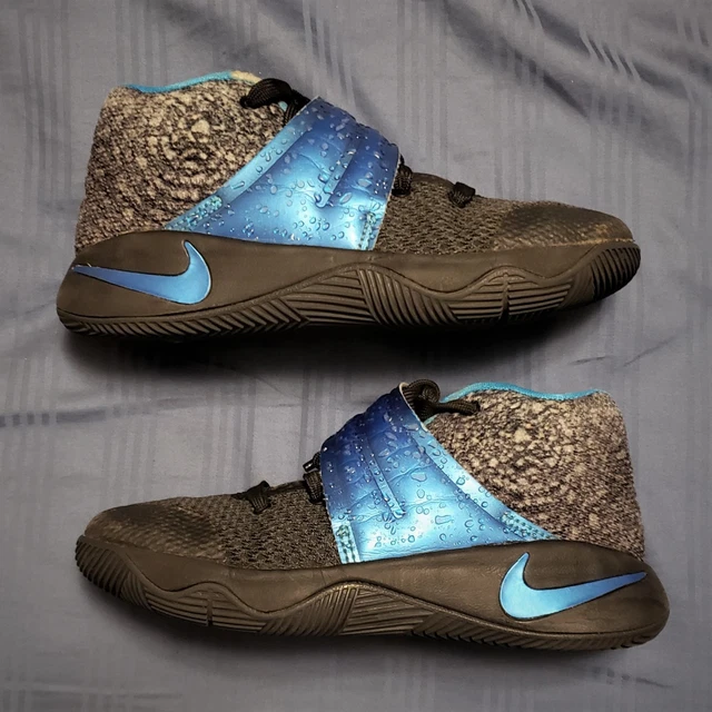 2016 NIKE KYRIE 2 Little Kid s Wet 827280 005 Basketball Shoes Black PS Sz 10C 18.17 PicClick