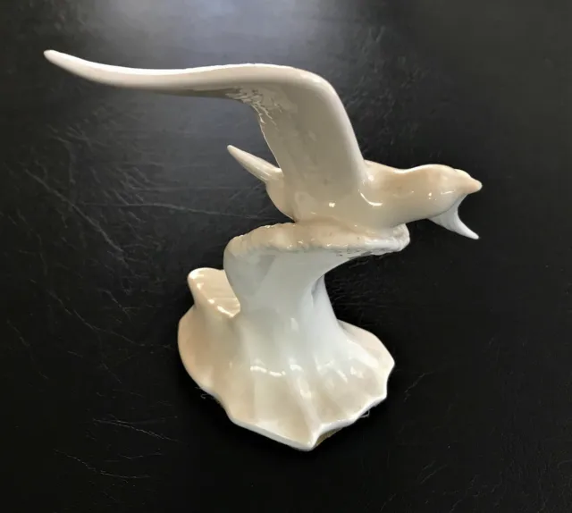 Signed Kingwood Ceramics Seagull Figurine Signed by Dwight Morris Mid Century