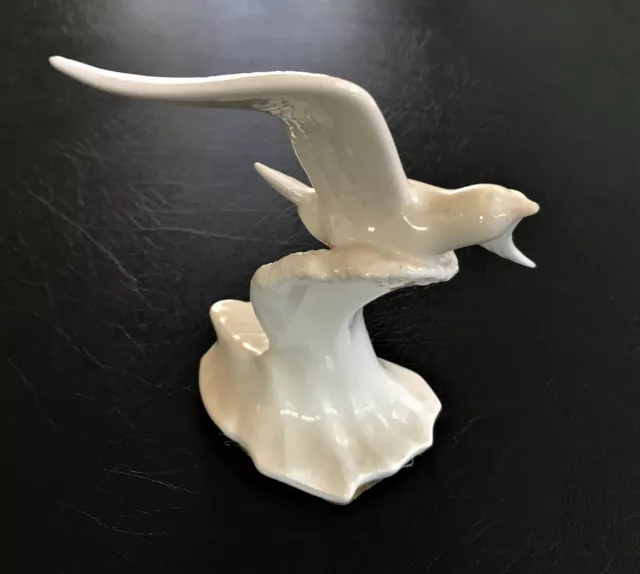 Signed Kingwood Ceramics Seagull Figurine Signed by Dwight Morris Mid Century