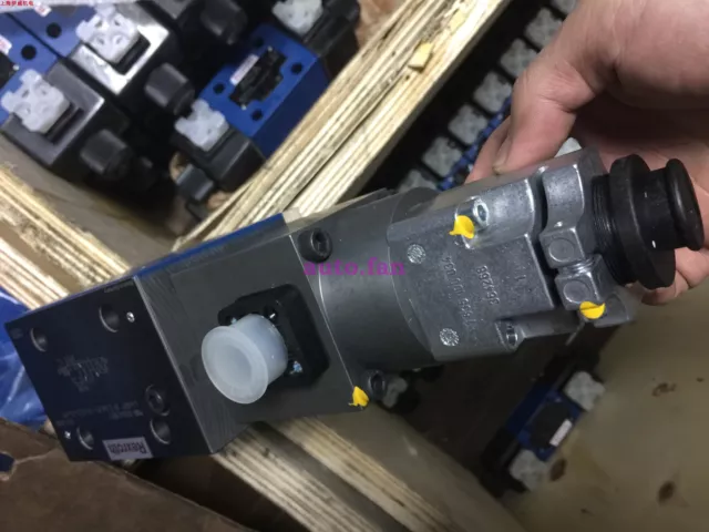 1pcs For REXROTH proportional valve  4WRP10EA63S-1X/G24Z4/M