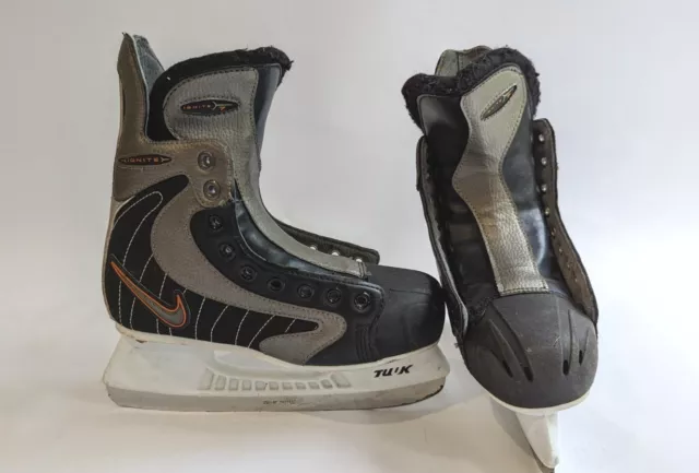 Nike Bauer Ice Hockey Skates Size 3.5 UK