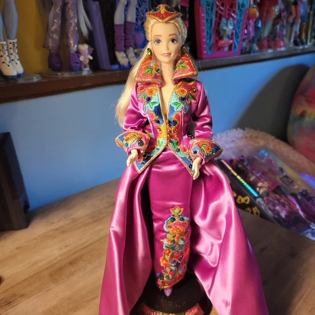 Mattel - Poupée Barbie Evening Splendor - 2000-2010