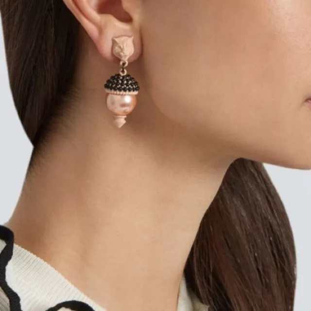 New Gucci Clip On Pink Pearl effect Feline tiger Drop Earrings 434724