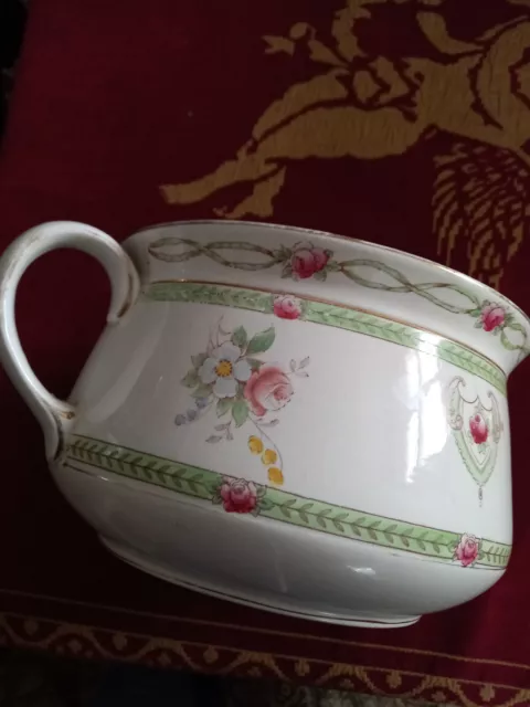 A Vintage chamber Pot.