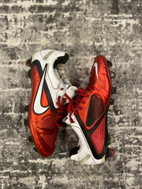 nike ctr360 maestri ii red