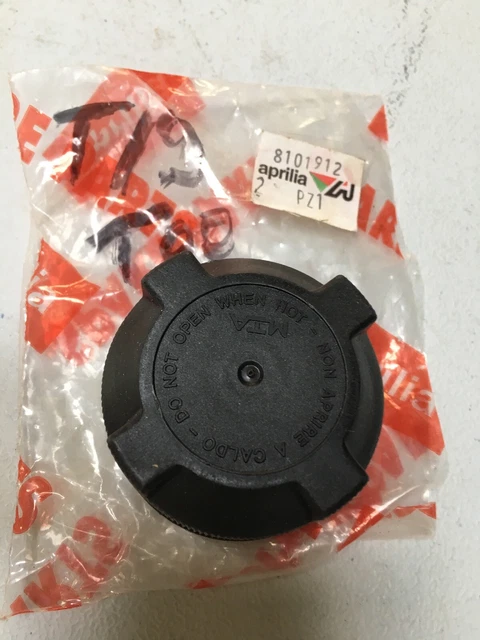 Aprilia 8101912 Tappo Radiatore Gulliver 50 AF1 SRT50 Aera 51 Eccetera AP8101912