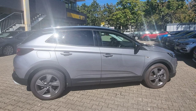 Opel Grandland X Elegance 2021 Automatik, SHZ, Elektr. Heckklappe NAVI 18 ZOLL Opel Grandland X Elegance 2021 Automatik, SHZ, Elektr. Heckklappe NAVI 18 ZOLL