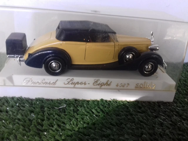 PACKARD SUPER EIGHT  4037    1/43    En Boite SOLIDO