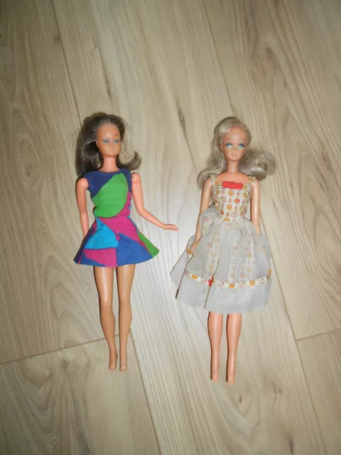 2 poupées barbie vintage