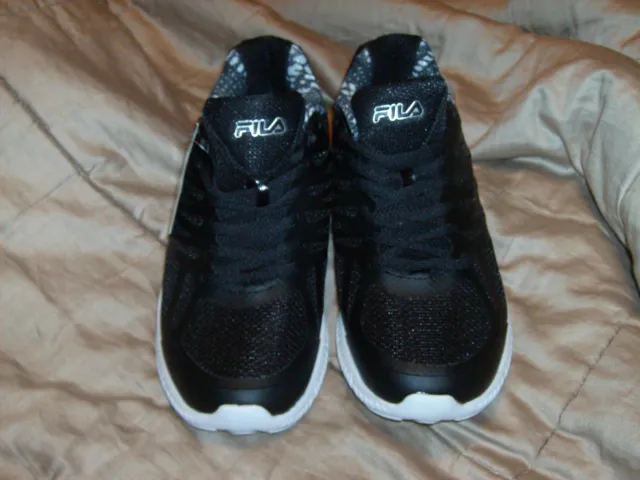 Fila Size 7 Black Memory Foam Breathable Slip On Sneakers New Womens Shoes