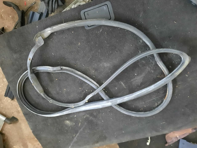 Joint De Porte Extérieur Pour Mercedes W110 190/190D - Bande D'étanchéité Neuve, Marque Bamboli