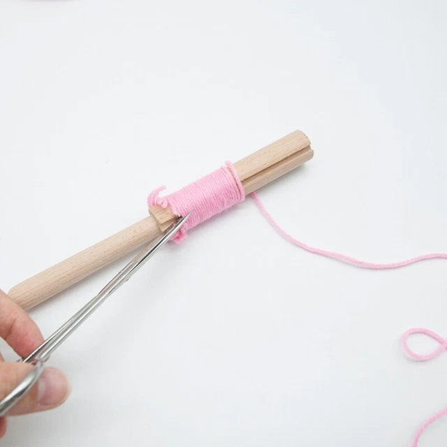 1Sets 2PCS DIY Embroidery Crafts Wooden Latch Hook Yarn