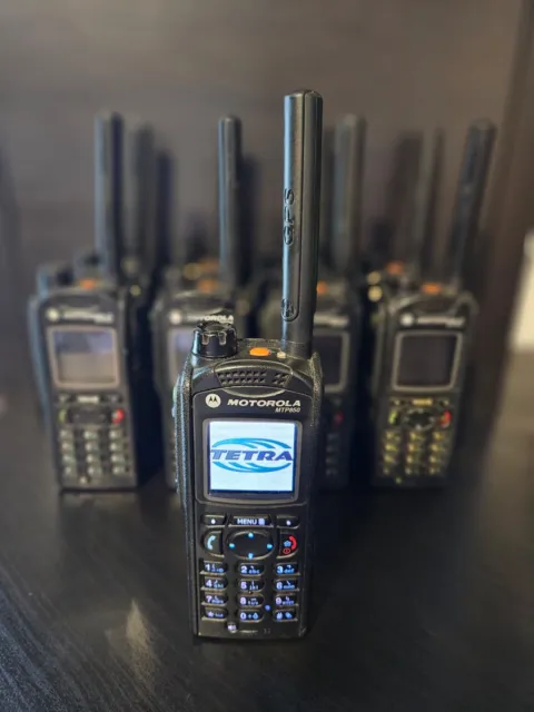 X10 Motorola MTP850 TETRA Airwave Radio Security Police Ambulance MTH800 Sepura