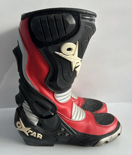 Red coyote on sale motorcycle boots
