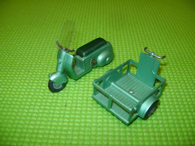 Solido Lambretta scooter démontable Solido Lambretta scooter démontable