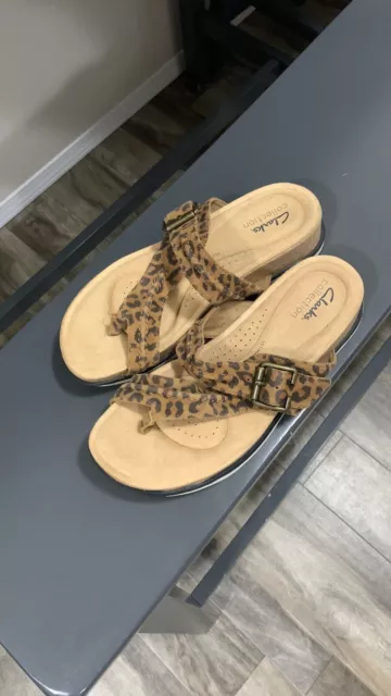 CLARKS WOMENS BRYNN Madi Leopard Print Leather Flat Sandals Size 7 $14. ...