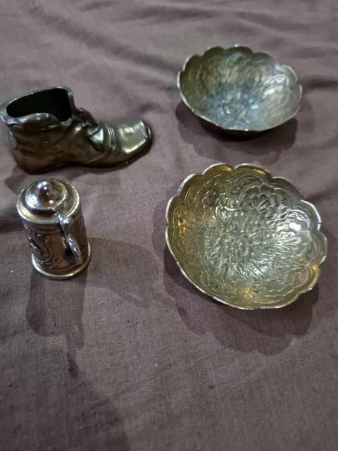 Collection of MIXED METAL WARE Items Inc. BRASS, COPPER