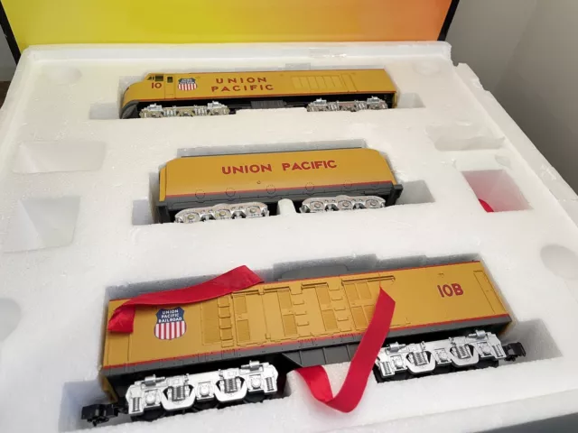 MTH 30-2009LP O Gauge Union Pacific Gas Turbine 3-Piece Diesel Engine Set w/PS