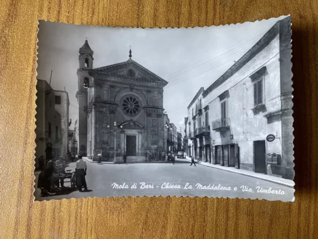 Cartolina Mola Di Bari Chiesa La Maddalena E Via Umberto Non Viaggiata 15