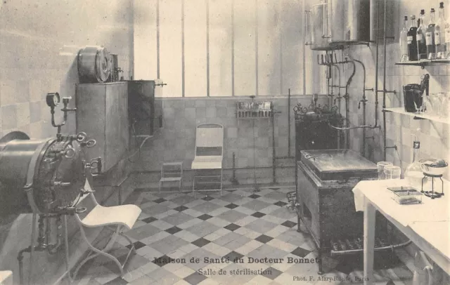 Cpa 75 Paris Vii House Of Health Of The Doctor Cap Sterilization Room