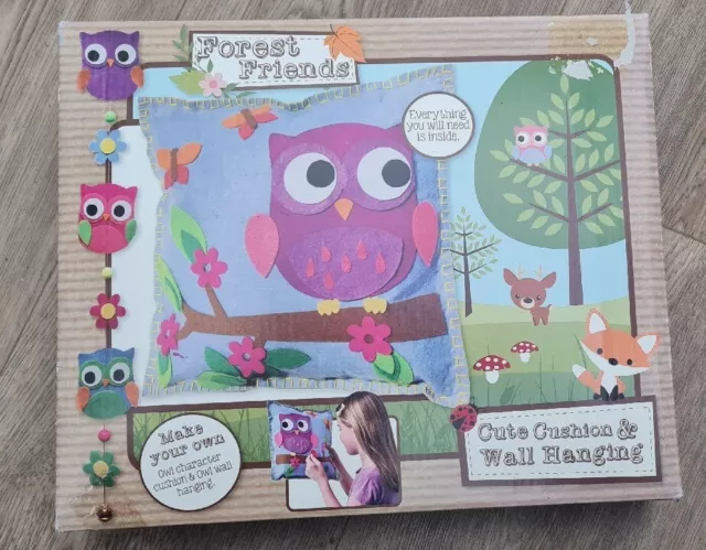 Kits de manualidades para niños - Cojín de búho de fieltro y colgante de pared